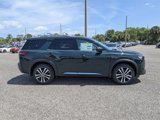 New 2025 Nissan Pathfinder Platinum image 3