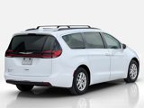 Used 2022 Chrysler Pacifica Touring-L image 3