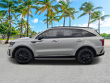 Used 2022 Kia Sorento SX image 5