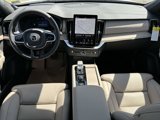 New 2026 Volvo XC90 B6 Ultra image 2
