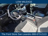 Certified 2022 Ford Explorer XLT image 3