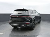 New 2025 Volkswagen Taos SEL image 5
