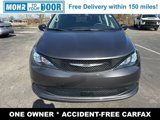 Used 2022 Chrysler Voyager LX image 2