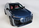 New 2025 Audi SQ6 e-tron Premium Plus image 4