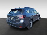 Used 2023 Subaru Outback Premium image 3