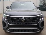 New 2025 Volkswagen Atlas Cross Sport SEL image 2