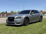 Used 2018 Chrysler 300 S w/ 300S Premium Group image 4