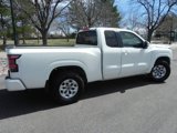 Used 2024 Nissan Frontier SV w/ Technology Package image 4