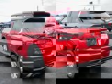New 2025 Mitsubishi Outlander ES image 2