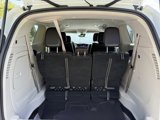 Used 2022 Chrysler Pacifica Touring-L image 5