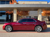 Used 2019 Chrysler 300 Limited image 2