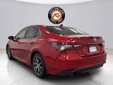 Used 2024 Toyota Camry XLE image 3