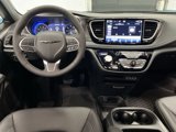 New 2025 Chrysler Pacifica Select w/ Fav Edition Package image 5