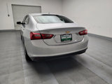 Used 2018 Chevrolet Malibu LT w/ Driver Confidence Package image 6