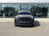Certified 2025 Porsche Macan image 2