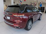 New 2025 Jeep Grand Cherokee Summit image 4