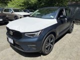 New 2026 Volvo XC40 B5 Plus image 3