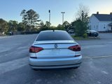 Used 2018 Volkswagen Passat 3.6 image 4