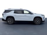 New 2026 Chevrolet Traverse High Country image 4