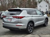 Used 2022 Mitsubishi Outlander ES image 5