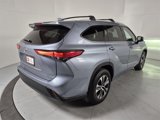 Certified 2022 Toyota Highlander XLE image 4