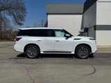New 2025 INFINITI QX80 Sensory image 2