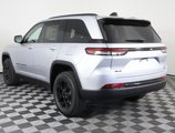 New 2025 Jeep Grand Cherokee Laredo image 5