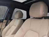 Certified 2024 Porsche Macan image 5