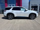 New 2025 Nissan Pathfinder Platinum image 5