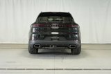 New 2025 Porsche Cayenne image 4