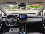 Used 2024 Toyota Corolla Cross XLE image 5