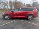 New 2025 Chrysler Pacifica Select w/ Uconnect Theater Family Group image 2