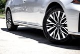 Used 2025 Nissan Altima 2.5 SV image 2
