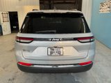 New 2025 Jeep Grand Cherokee Laredo w/ Luxury Tech Group I image 4