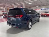 New 2025 Chrysler Pacifica Select image 5