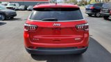 Used 2017 Jeep Compass Latitude image 5