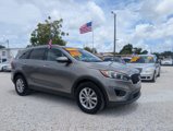 Used 2016 Kia Sorento LX image 3