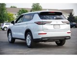 New 2025 Mitsubishi Outlander ES image 5