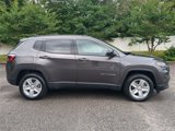 Used 2022 Jeep Compass Latitude image 3