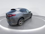 Used 2022 Alfa Romeo Stelvio Ti image 2