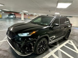 Used 2023 Toyota Highlander FWD image 3