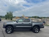 Used 2021 Toyota Tacoma TRD Off-Road w/ Technology Package image 3