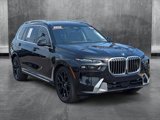 Used 2024 BMW X7 xDrive40i w/ Premium Package image 3