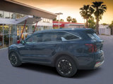 Used 2025 Kia Sorento S image 5