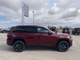 New 2025 Jeep Grand Cherokee Altitude image 6