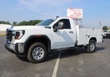 Used 2024 GMC Sierra 3500 Pro w/ Convenience Package image 2