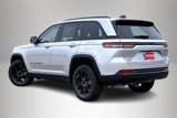 New 2025 Jeep Grand Cherokee Altitude image 3