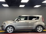 Used 2016 Kia Soul + image 3