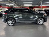 Used 2024 Ford Edge SEL w/ Convenience Package image 4