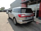 Used 2020 Lincoln Navigator Reserve w/ Luxury Package image 3